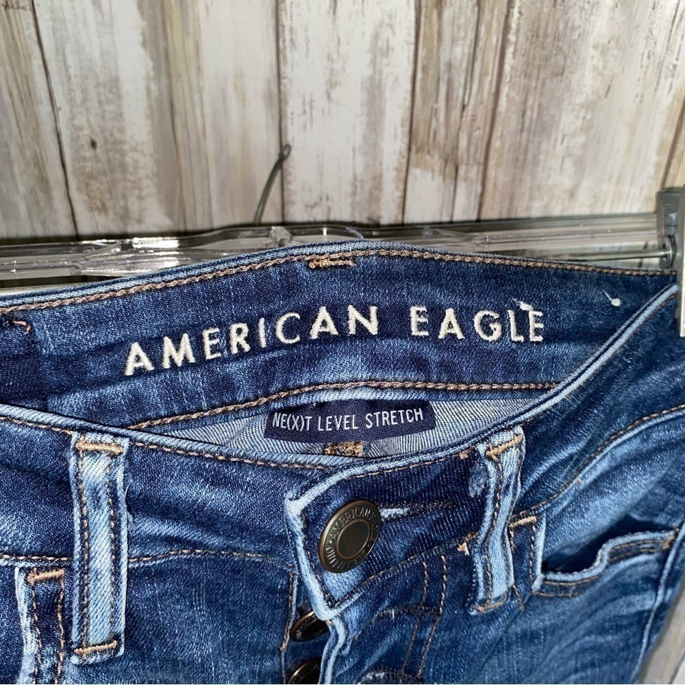 American Eagle Distressed High Rise Jegging Crop - Picture 6 of 8